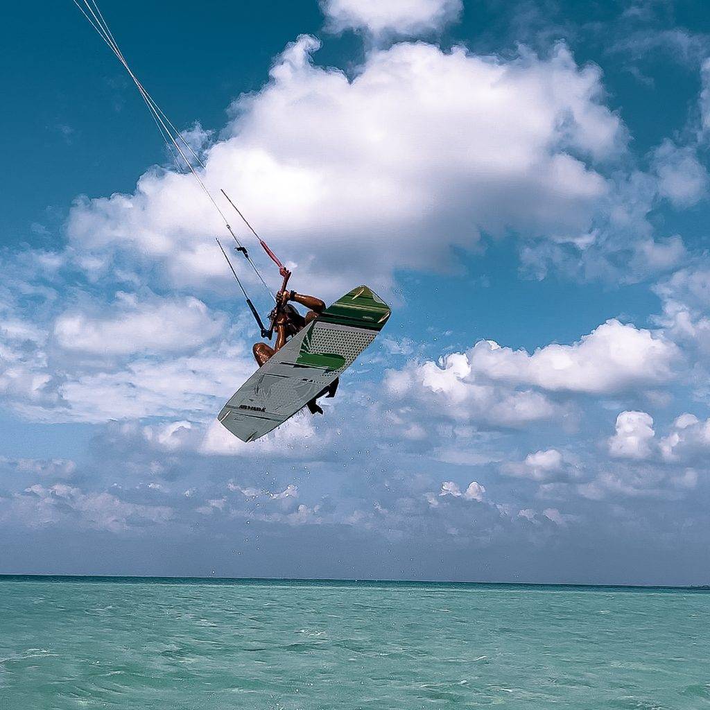 learn-to-kite-surf-in-belize